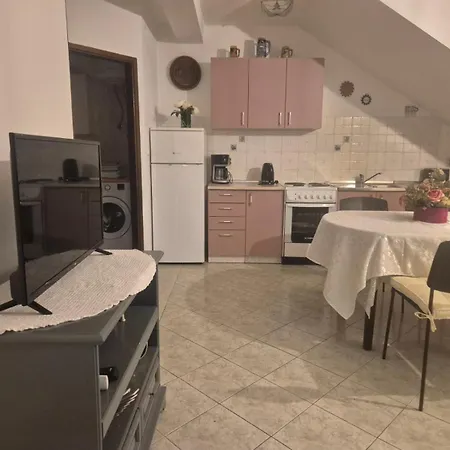 Sara Appartement *